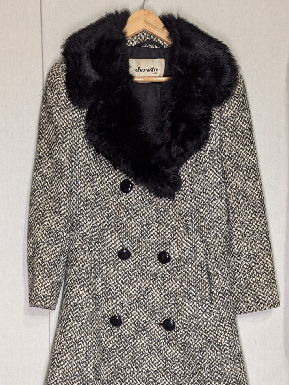 Dereta Black & White Herringbone Coat with Black Faux Fur Collar